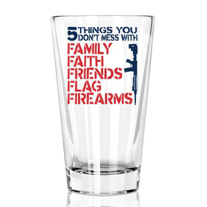 Shots Fired by Lucky Shot USA Americana Collection Bierglazen – Bierglas (Pint) – "5 THING YOU DONT MESS WITH" – (475ml)