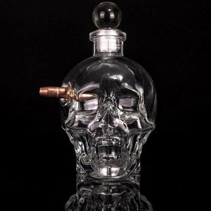Shots Fired by Lucky Shot USA .50 Cal BMG Skull Whisky Set - Decanter met 4x .308/7.62 Whiskyglazen in vorm van Doodshoofd