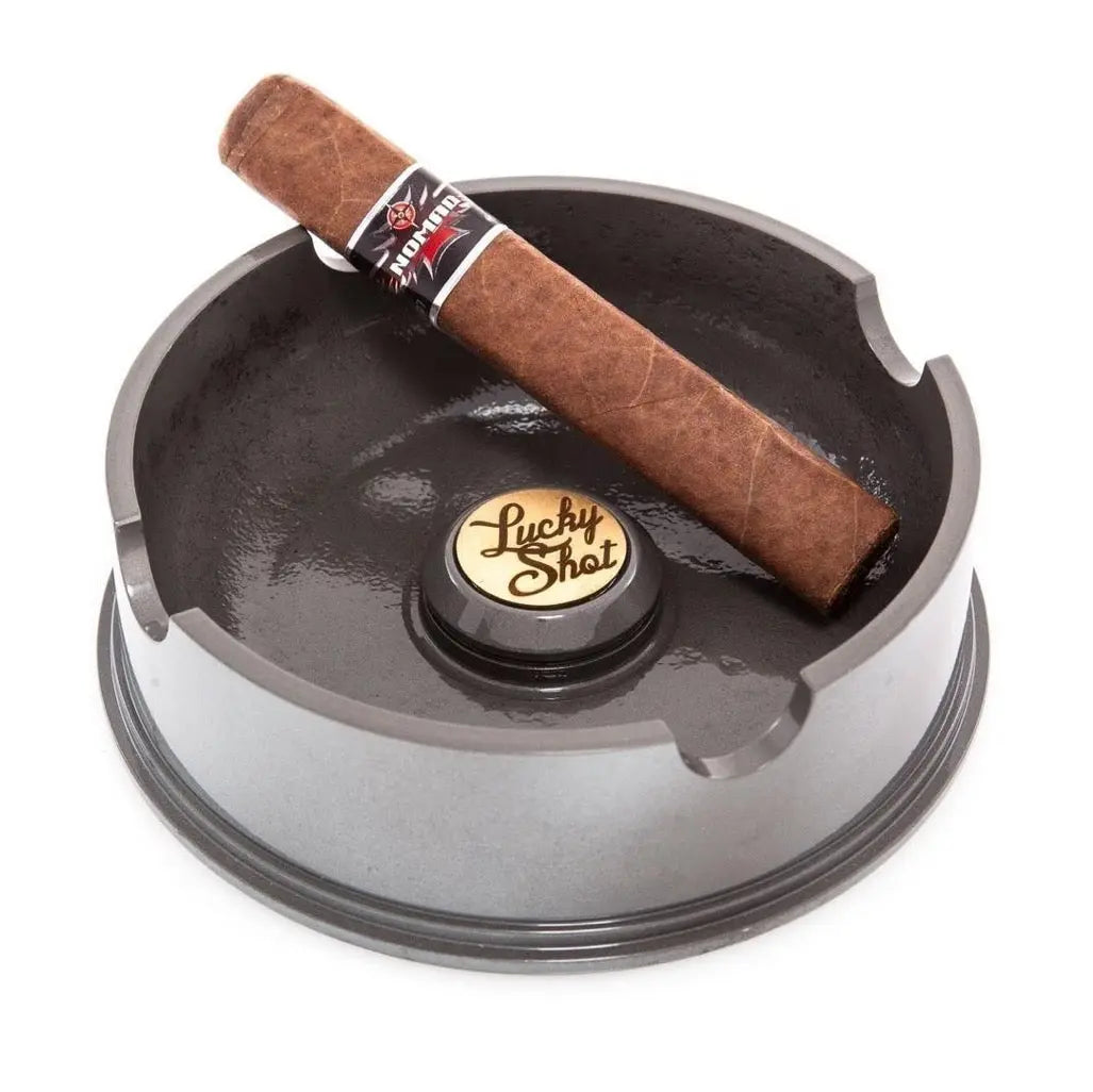 Shots Fired by Lucky Shot USA Lucky Shot Asbak van M1 Abrams tank 120mm shell