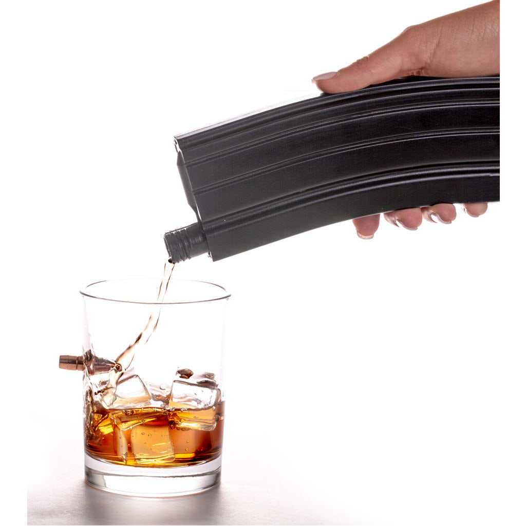 Lucky Shot USA Flasks M4/AR15 MAG Flask - veldfles in de vorm van 5.56 magazijn 7.99 Shots Fired!