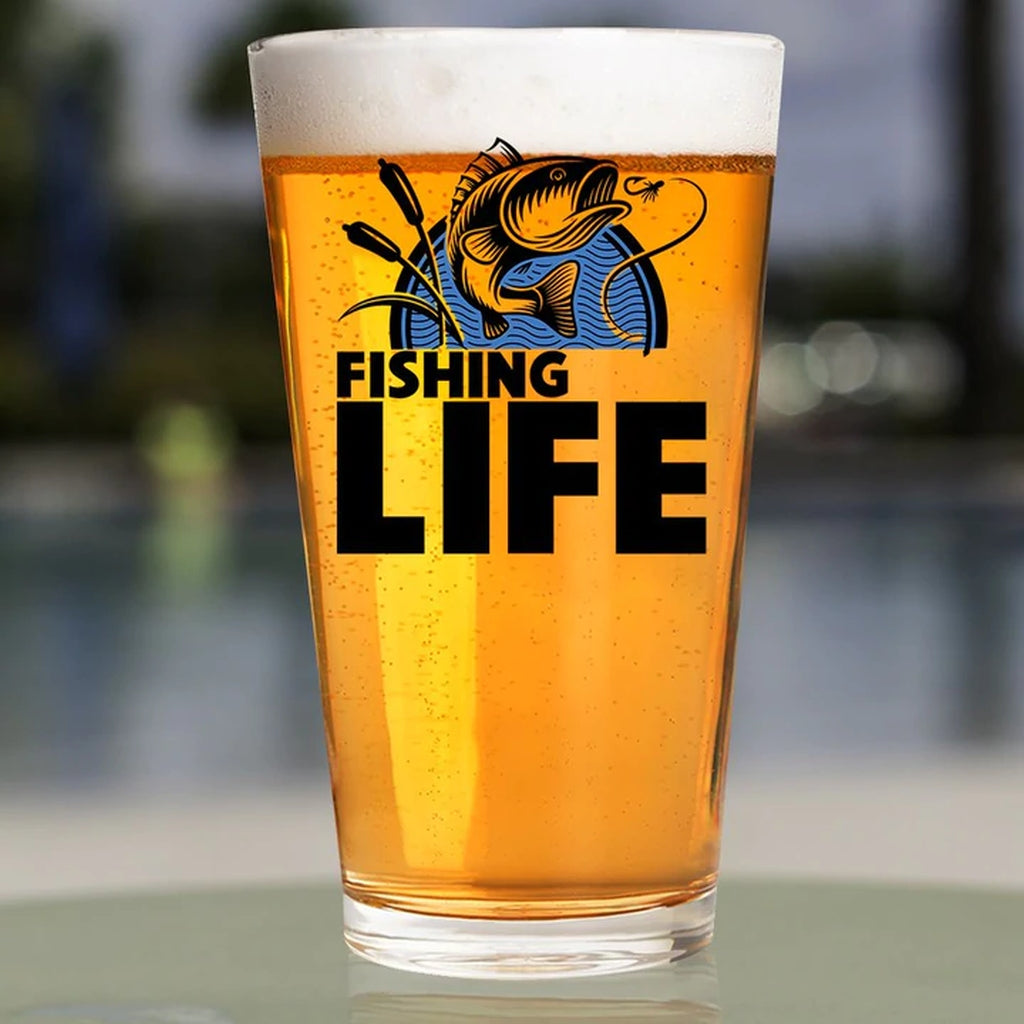 Shots Fired by Lucky Shot USA Americana Collection Bierglazen – Bierglas (Pint) – "Fishing Life Jumping Fish" – (475ml)
