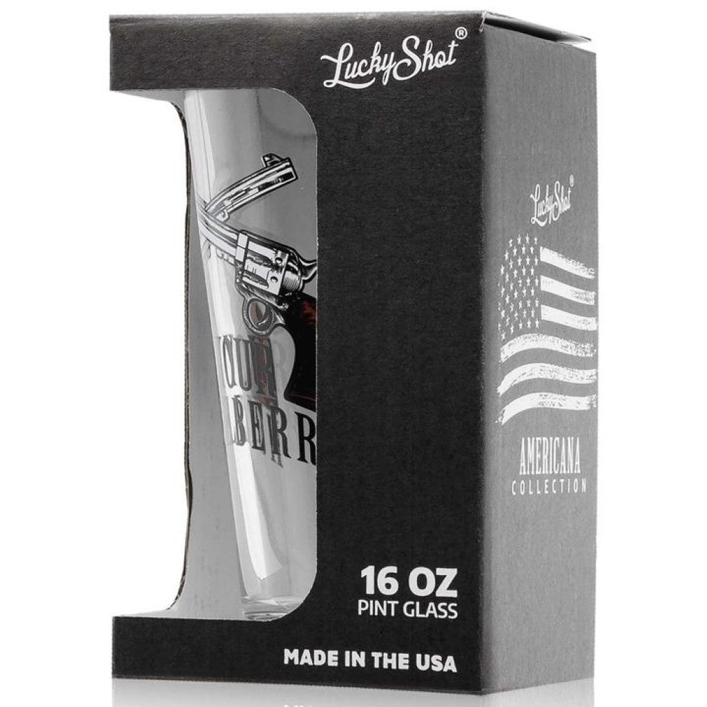 Shots Fired by Lucky Shot USA Americana Collection Bierglazen – Bierglas (Pint) – "GIRLS JUST WANNA HAVE GUNS" – (475ml)